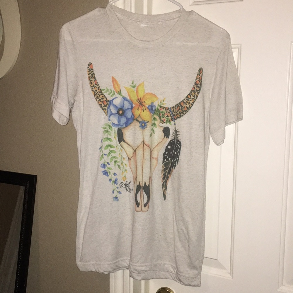 Adorable leopard floral cow skull shirt